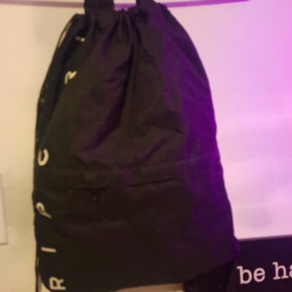 Black backpack - Picture 1 of 2